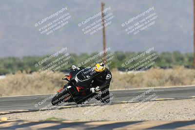 media/Oct-13-2025-Moto Forza (Mon) [[a66d839500]]/2-A Group/Session 3 (Turn 16)/